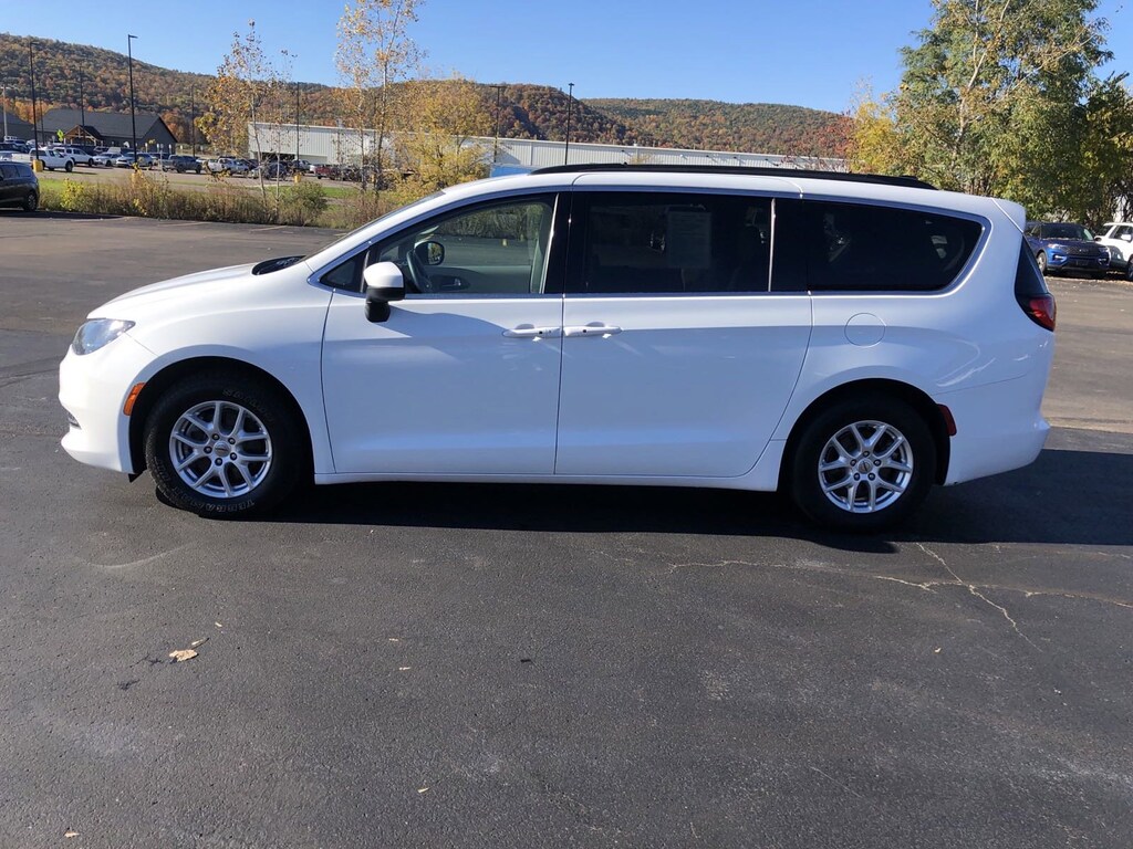 Used 2021 Chrysler Voyager For Sale at SimmonsRockwell VIN