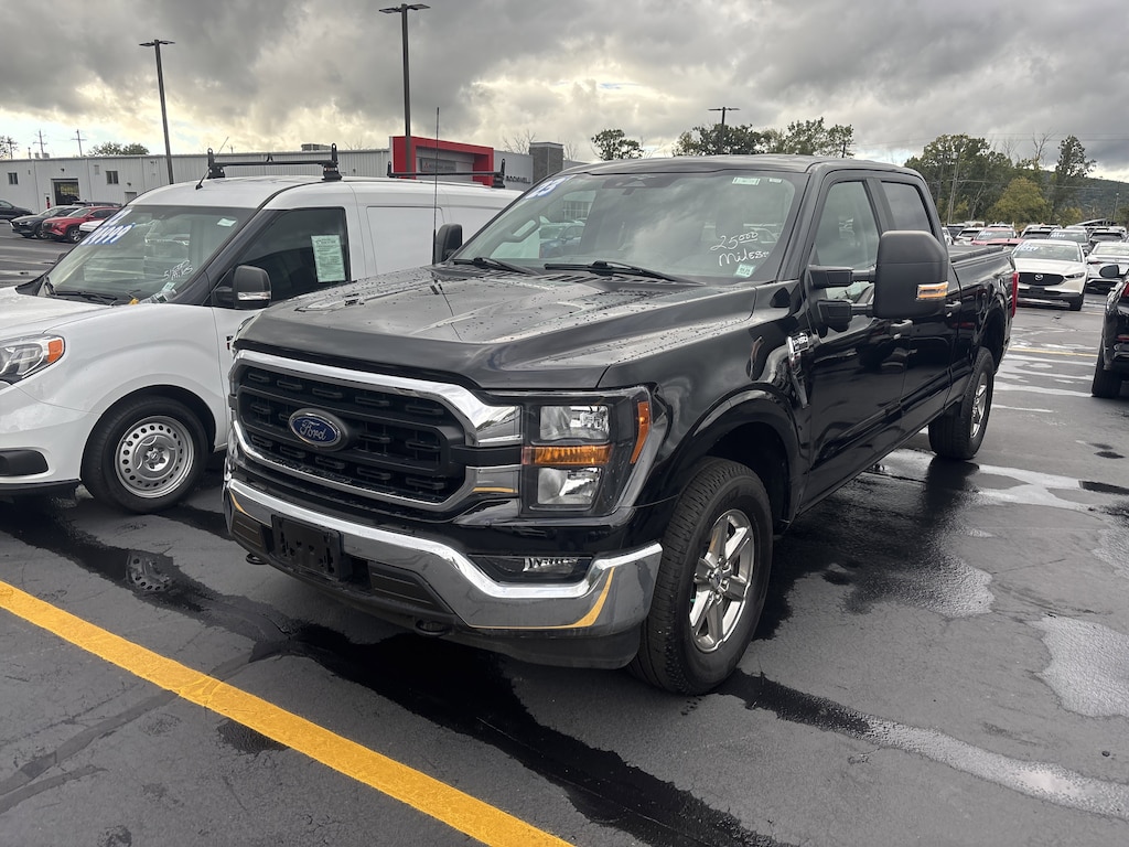 Used 2023 Ford F-150 XLT Truck SuperCrew Cab