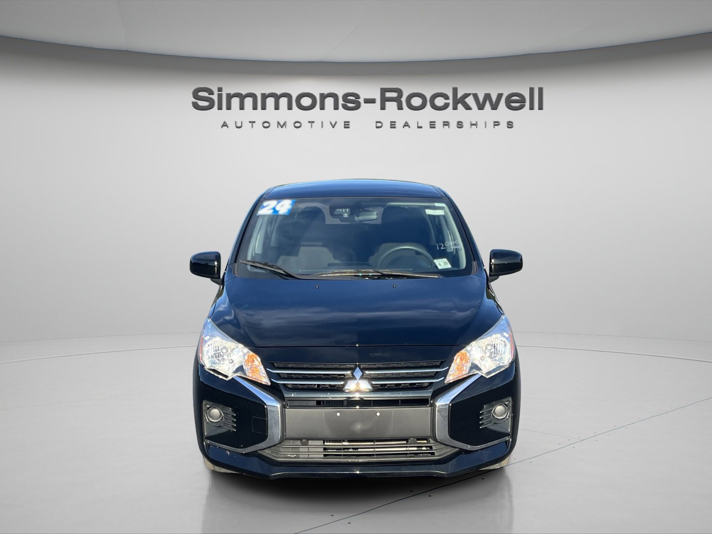 2024 Mitsubishi Mirage ES LE photo 2