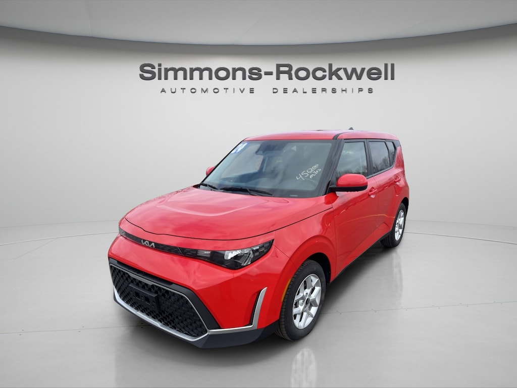 Used 2024 Kia Soul LX Hatchback