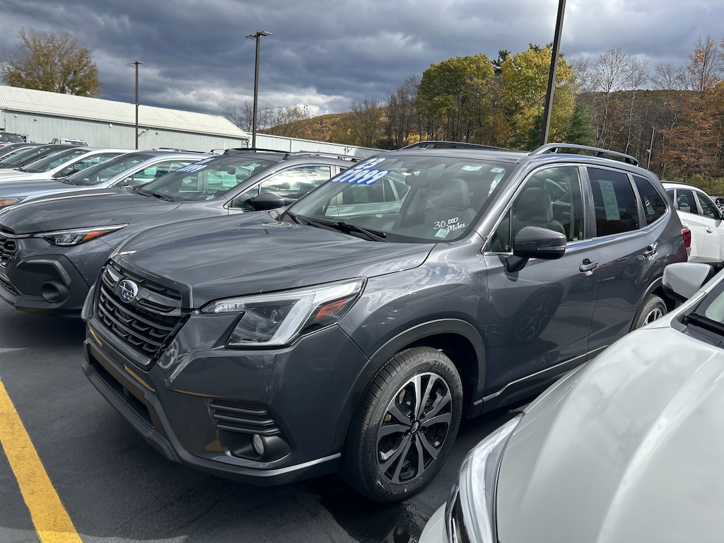 Used 2023 Subaru Forester Limited SUV