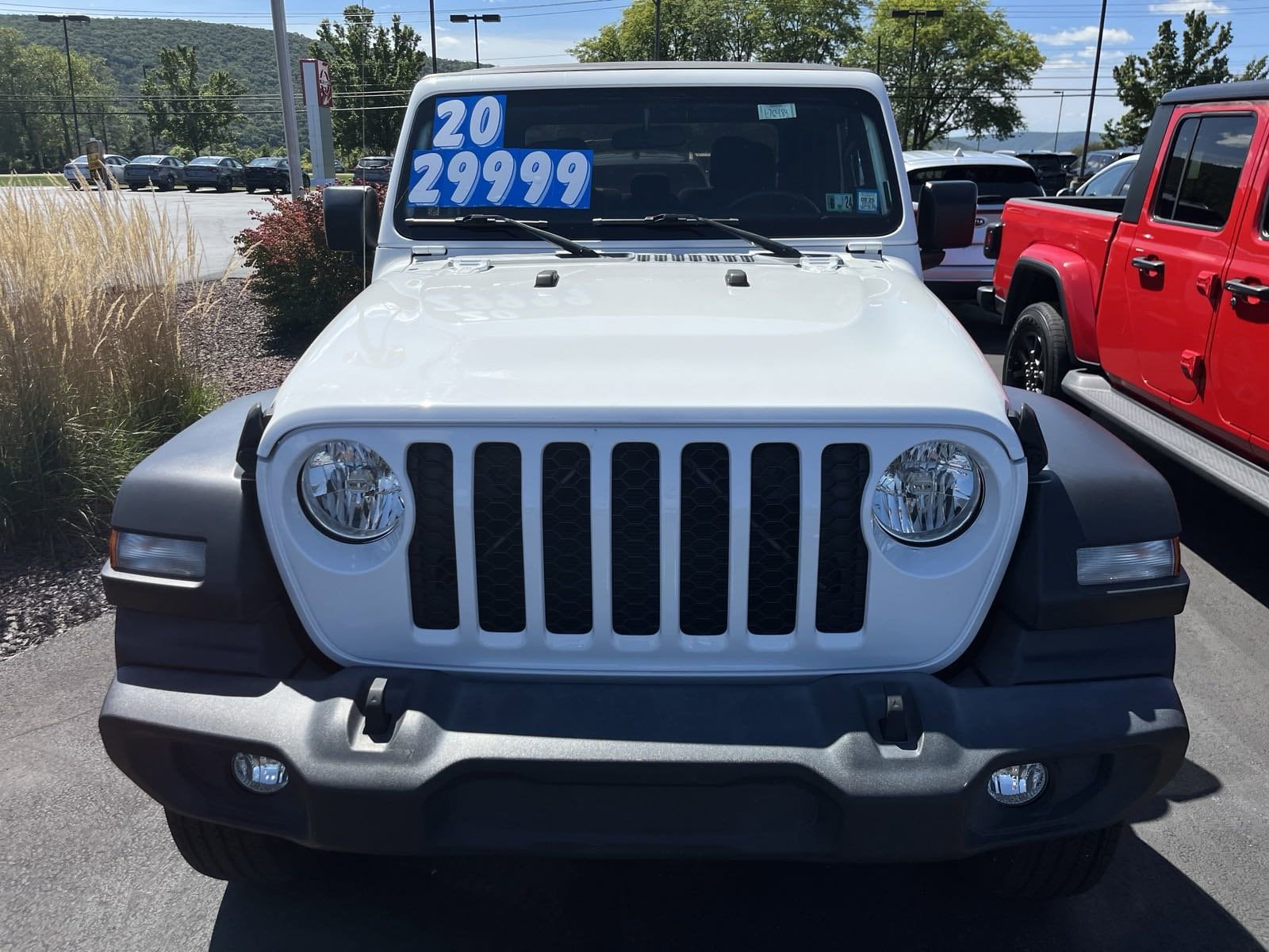 Used 2020 Jeep Gladiator Sport S with VIN 1C6HJTAG3LL136937 for sale in Bath, NY