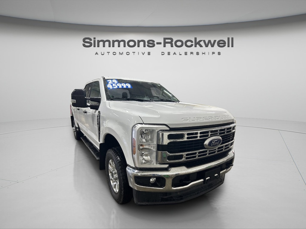 Used 2024 Ford F-250 XLT Truck Crew Cab