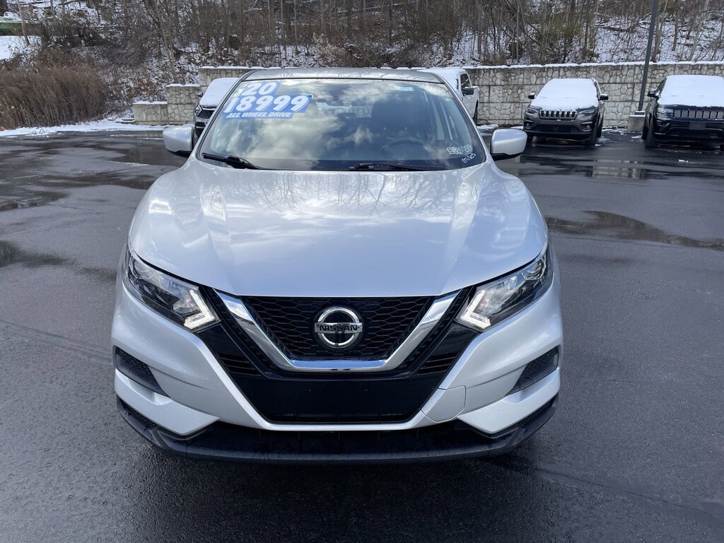 Used 2020 Nissan Rogue Sport For Sale at Simmons Rockwell Ford of