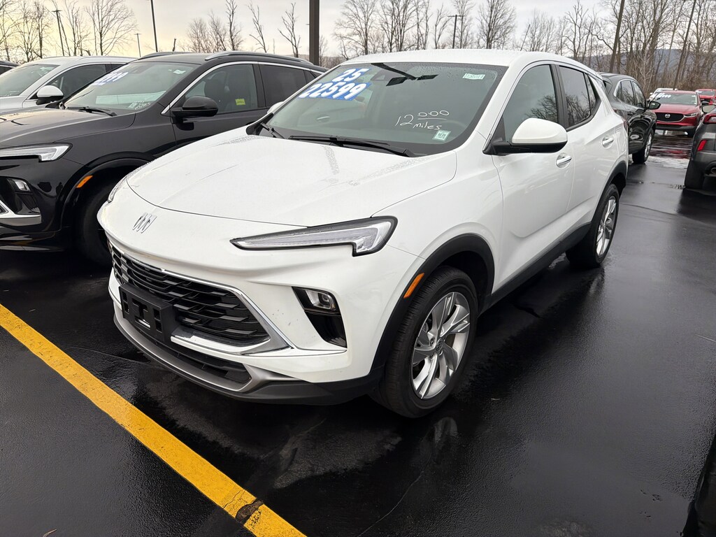 Used 2025 Buick Encore GX Preferred SUV