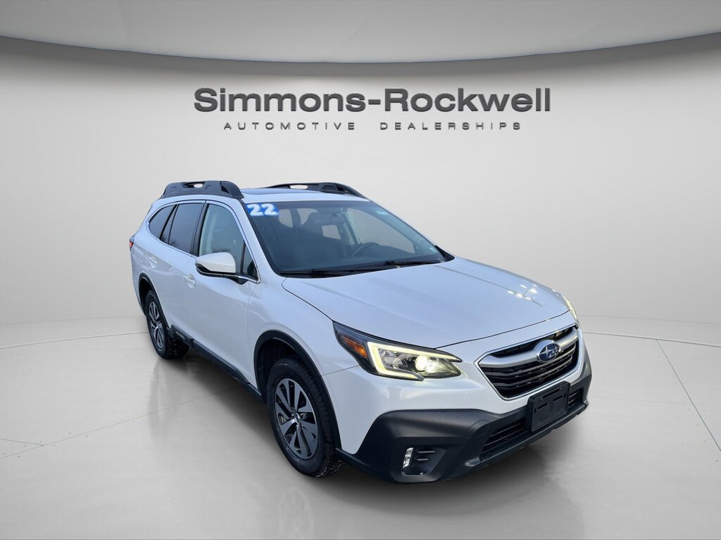 Used 2022 Subaru Outback Premium SUV