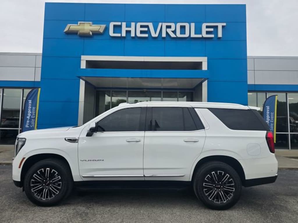Used 2025 GMC Yukon Elevation SUV