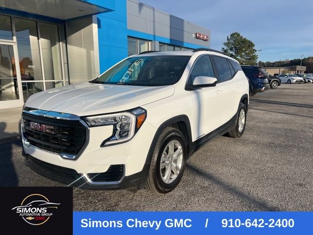 2024 GMC Terrain SLE's photo