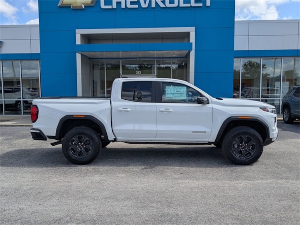 New 2025 GMC Canyon Elevation Truck