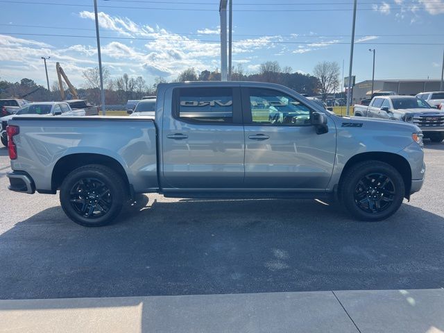 2024 Chevrolet Silverado 1500 RST photo 3