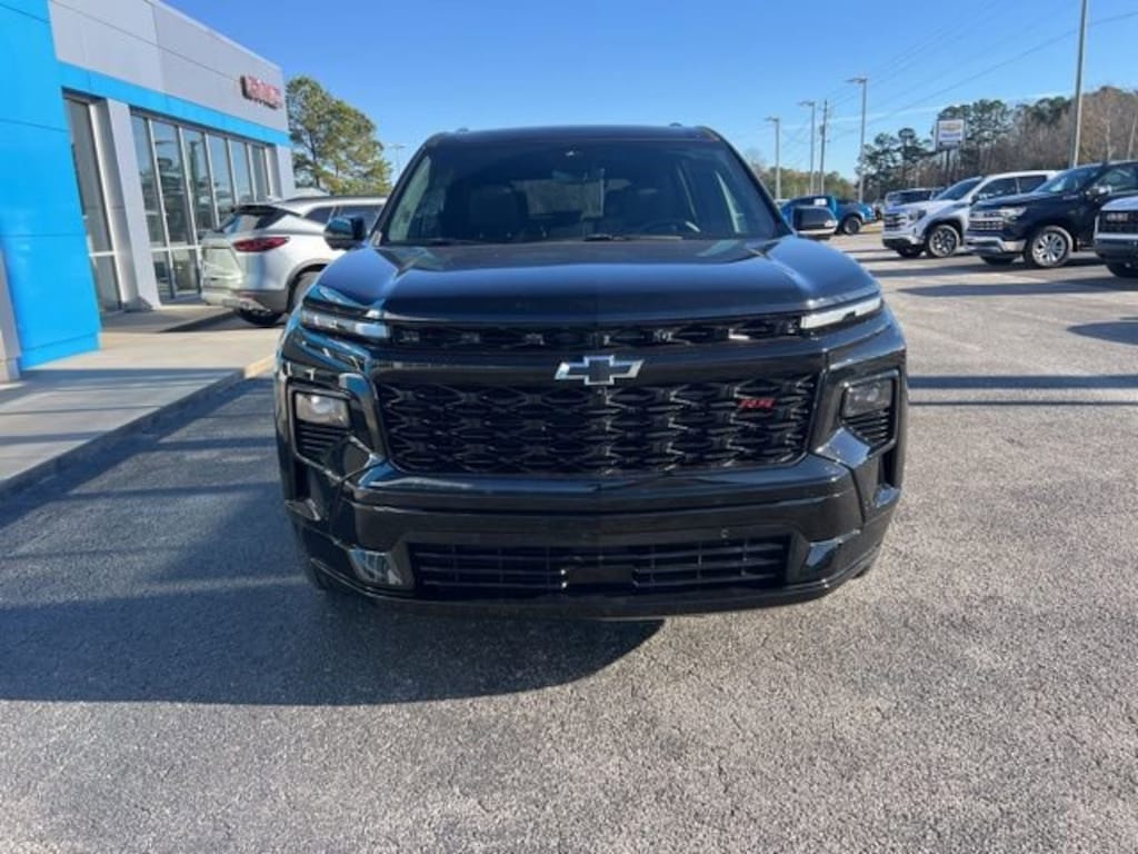 Used 2024 Chevrolet Traverse RS SUV