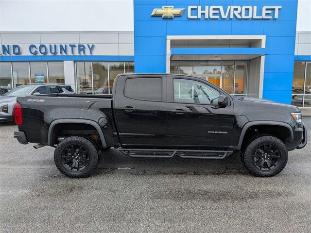 2022 Chevrolet Colorado ZR2 photo 2