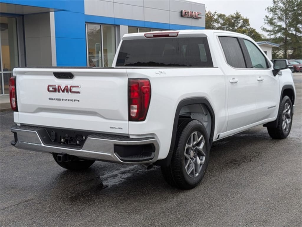 New 2026 GMC Sierra 1500 SLE Truck