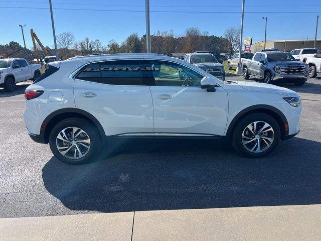 2023 Buick Envision Essence photo 2