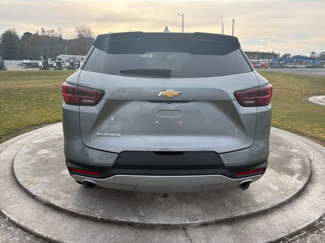 2025 Chevrolet Blazer 2LT photo 4