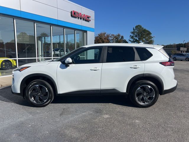 2024 Nissan Rogue SV photo 2