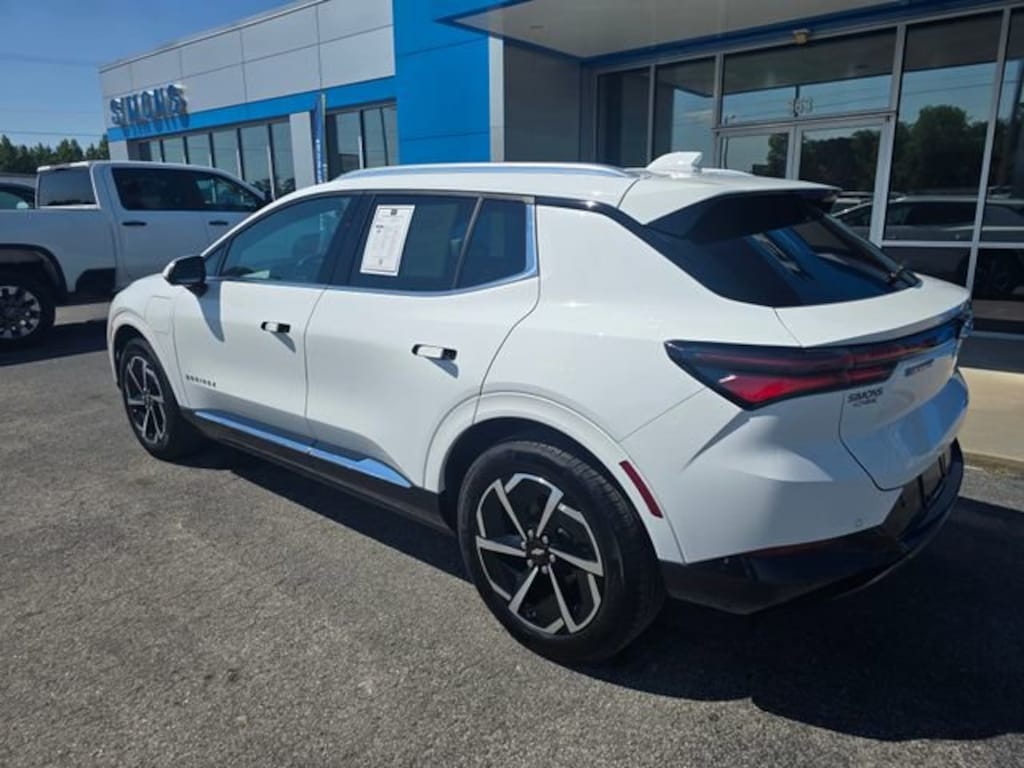 Used 2025 Chevrolet Equinox EV LT SUV