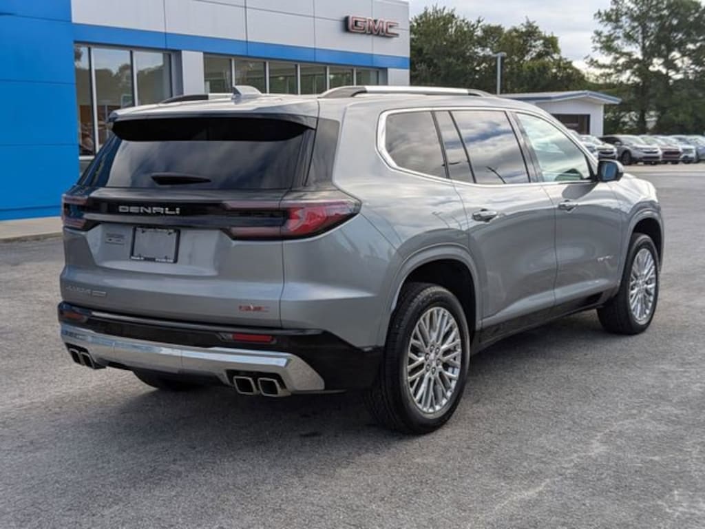 Used 2024 GMC Acadia Denali SUV