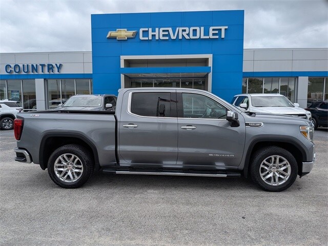 2021 Gmc Sierra 1500 SLT photo 2