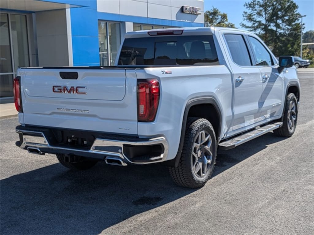 New 2026 GMC Sierra 1500 SLT Truck
