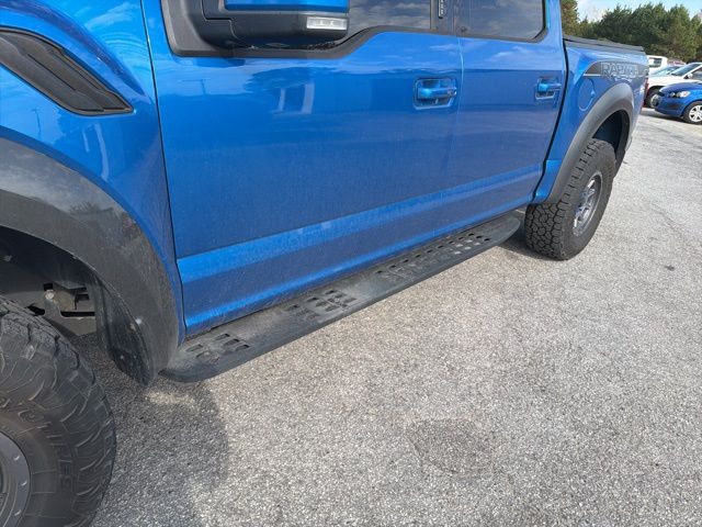 2019 Ford F-150 Raptor photo 3