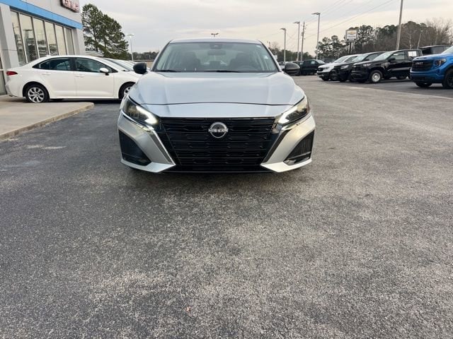 Used 2024 Nissan Altima SV with VIN 1N4BL4DV1RN421051 for sale in Whiteville, NC