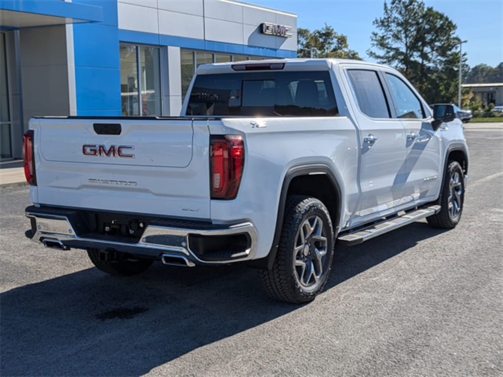 New 2026 GMC Sierra 1500 SLT Truck