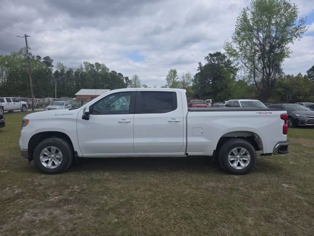 Used 2024 Chevrolet Silverado 1500 LT Truck