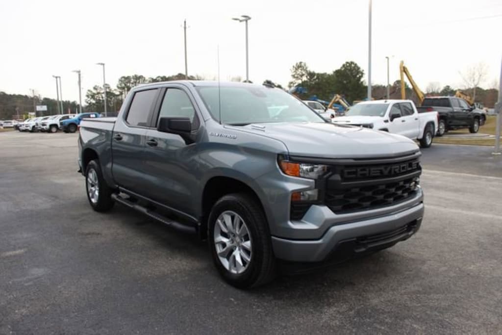 New 2026 Chevrolet Silverado 1500 Custom Truck