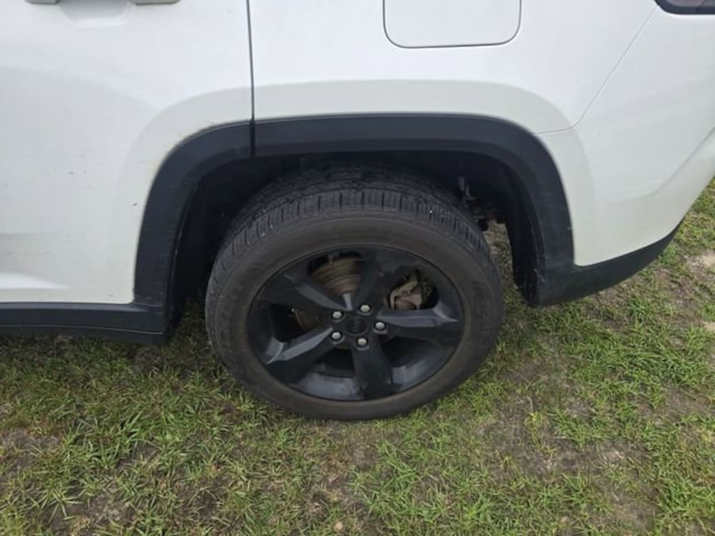 Used 2023 Jeep Grand Cherokee Limited