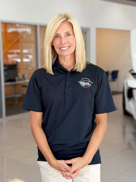 Staff member Kelly Simons from ID_9418e5