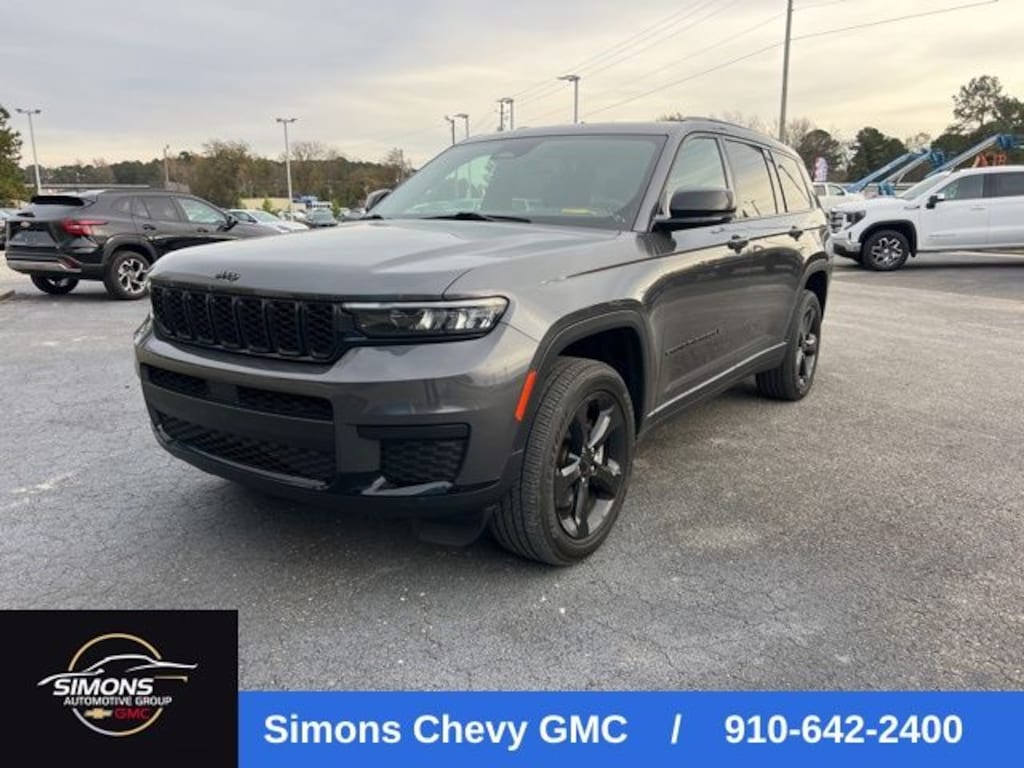 Used 2023 Jeep Grand Cherokee L Altitude SUV
