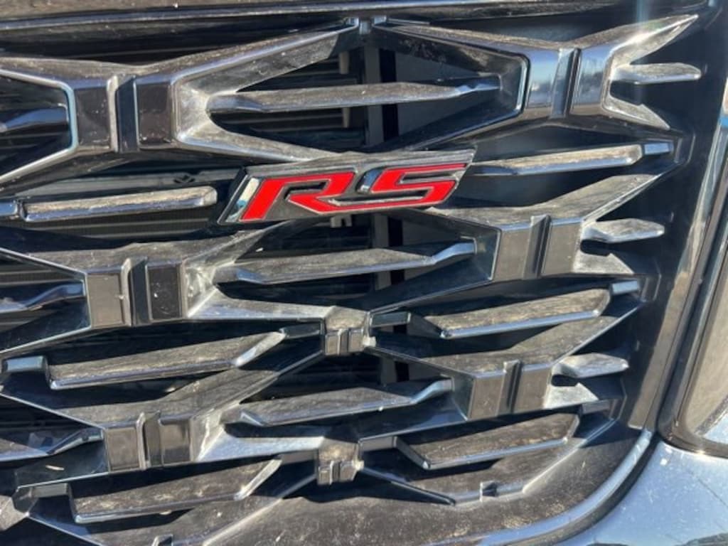 Used 2024 Chevrolet Traverse RS SUV