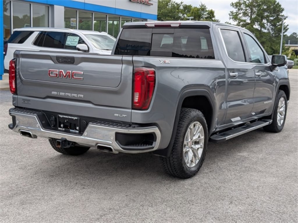 Used 2021 GMC Sierra 1500 SLT Truck