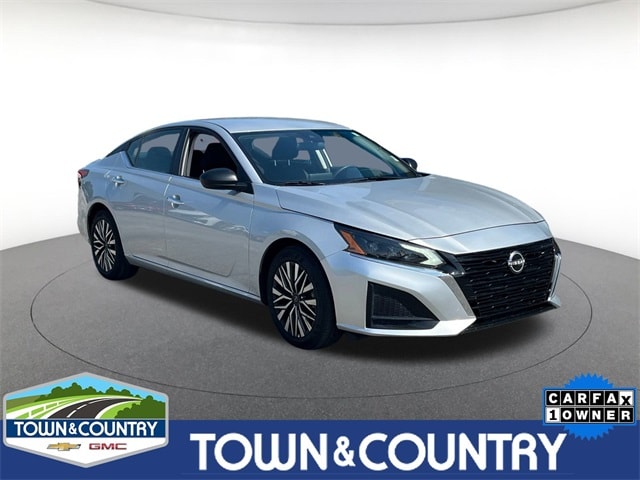 2024 Nissan Altima SV