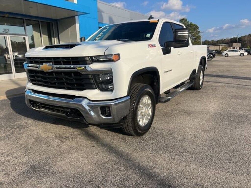 Used 2024 Chevrolet Silverado 2500 HD LT Truck