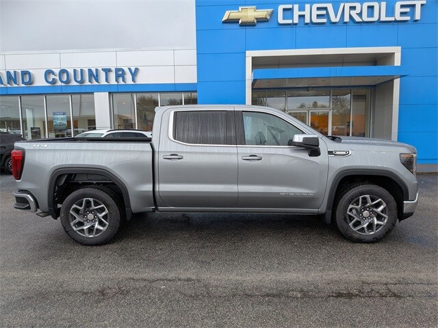 2026 Gmc Sierra 1500 SLE photo 2