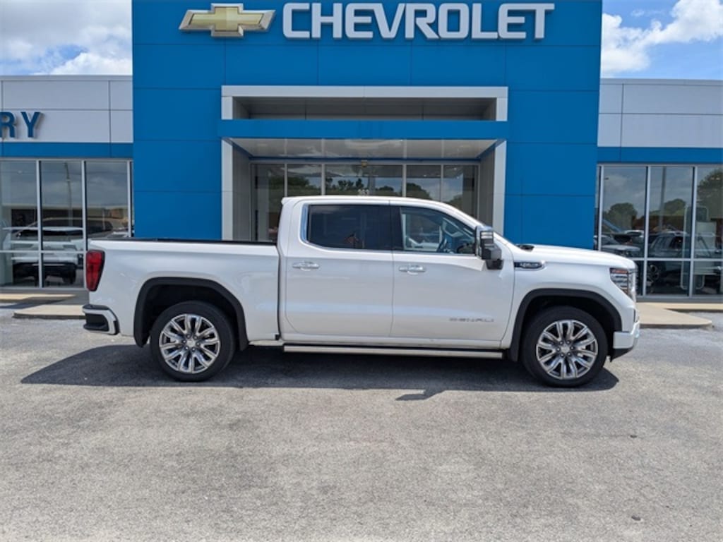 Used 2024 GMC Sierra 1500 Denali Truck