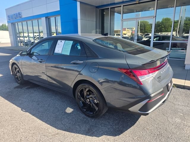 2026 Hyundai Elantra 3