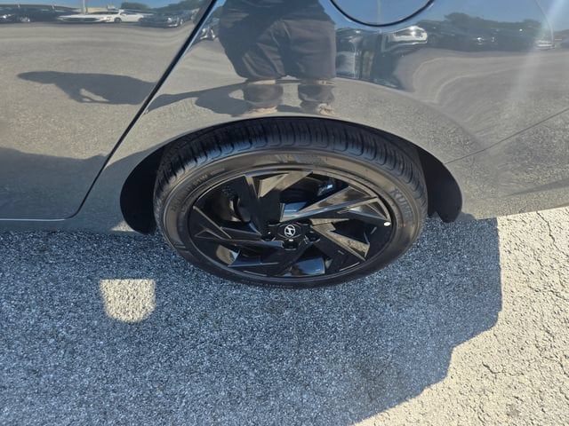 2026 Hyundai Elantra 31