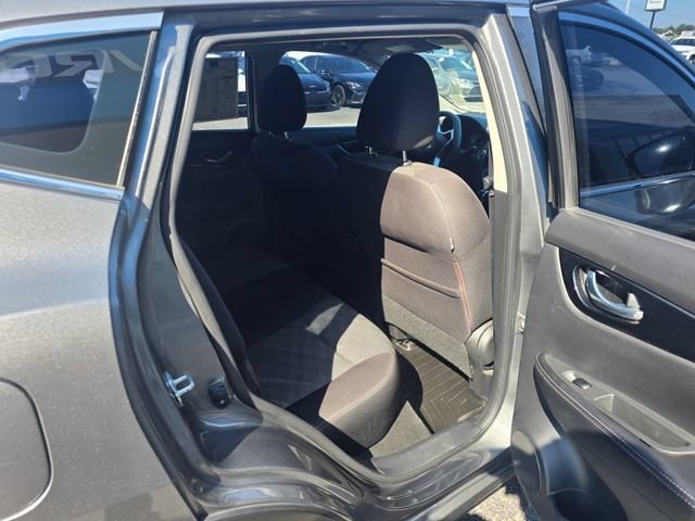 2018 Nissan Rogue Sport 35