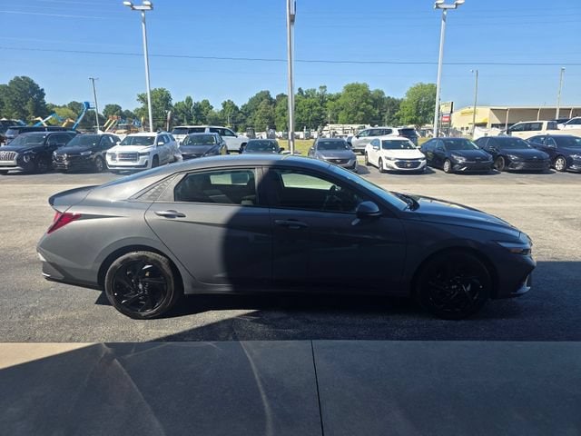 2026 Hyundai Elantra 6
