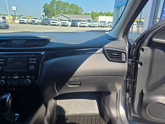 2018 Nissan Rogue Sport 40