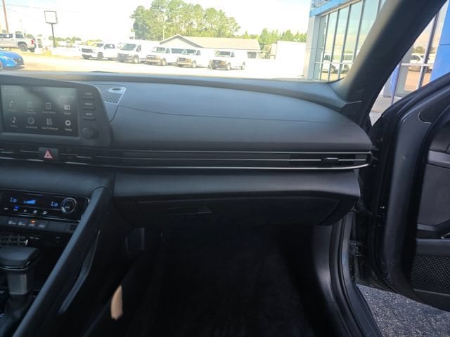 2026 Hyundai Elantra 39