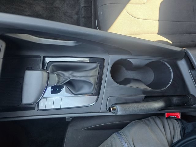 2026 Hyundai Elantra 24