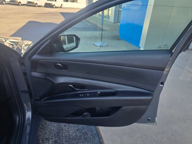 2026 Hyundai Elantra 40