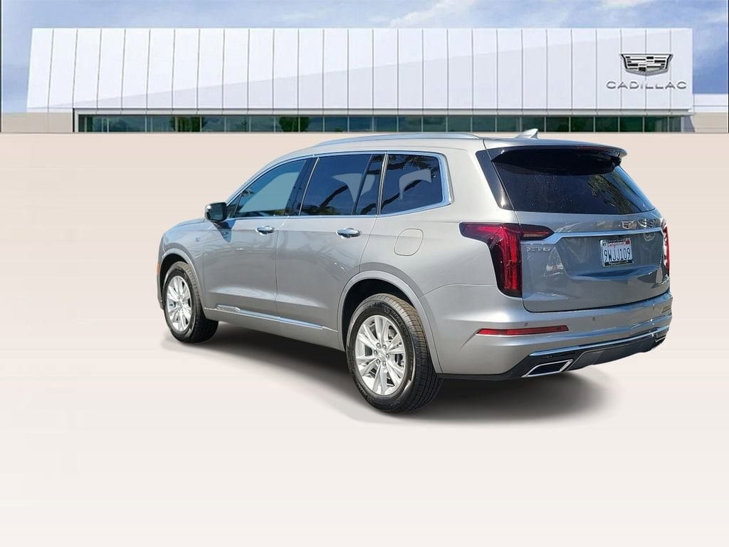 2025 CADILLAC XT6 Luxury photo 5