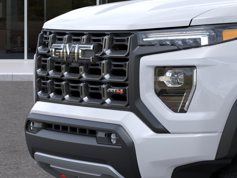 2026 GMC Canyon AT4 - Photo 13