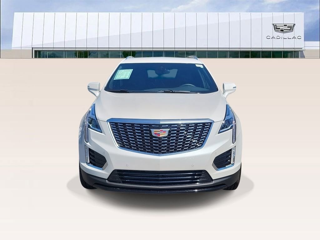 2025 CADILLAC XT5 Luxury photo 2