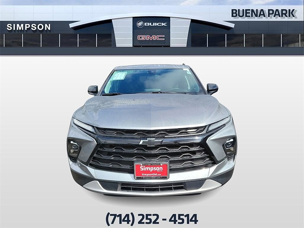 2024 Chevrolet Blazer 2LT photo 3